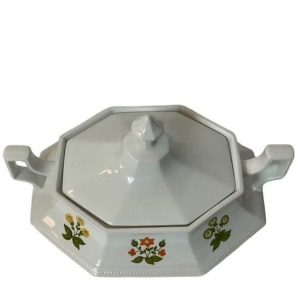 Heritage Posy By Johnson Brothers Covered Vegetable Dish With Handles England - Picture 2 of 14